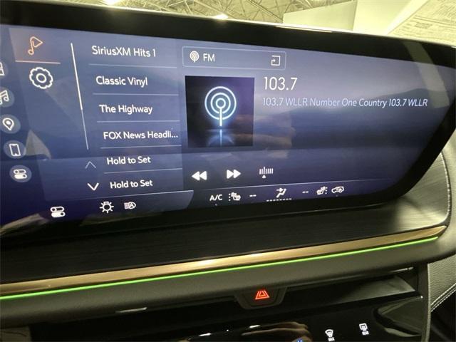used 2024 Buick Envision car, priced at $41,477