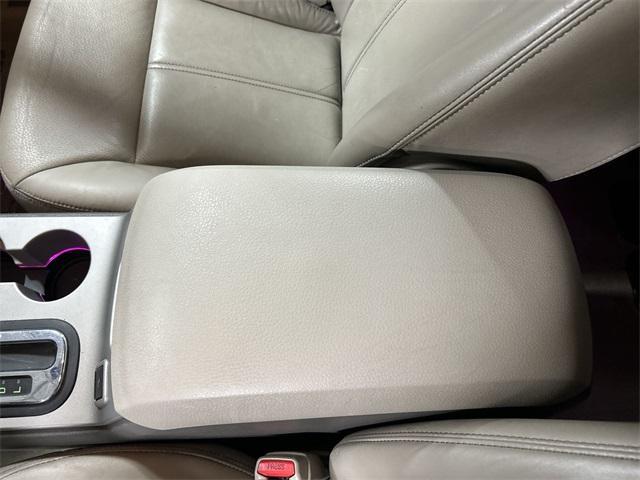 used 2009 Ford Edge car, priced at $7,990