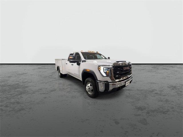 new 2025 GMC Sierra 3500 car, priced at $75,141