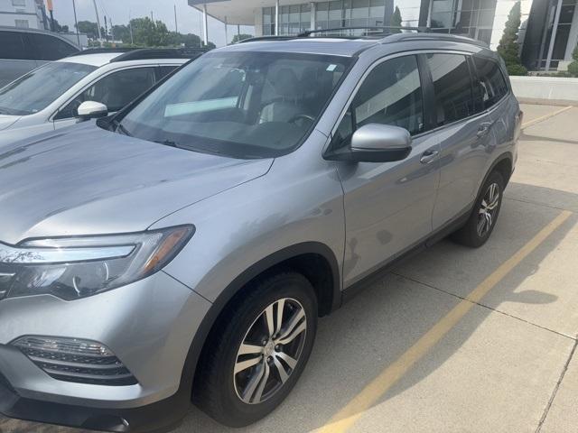 used 2016 Honda Pilot car