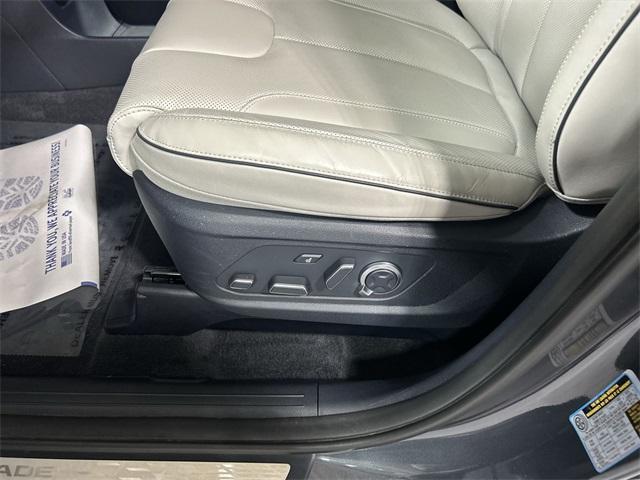 used 2024 Hyundai Palisade car, priced at $44,502