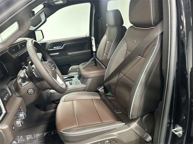 new 2025 GMC Sierra 1500 car, priced at $70,000