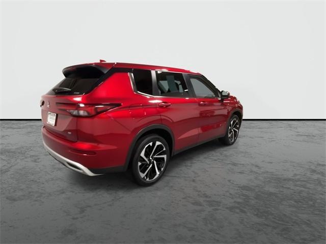 used 2023 Mitsubishi Outlander car, priced at $25,900