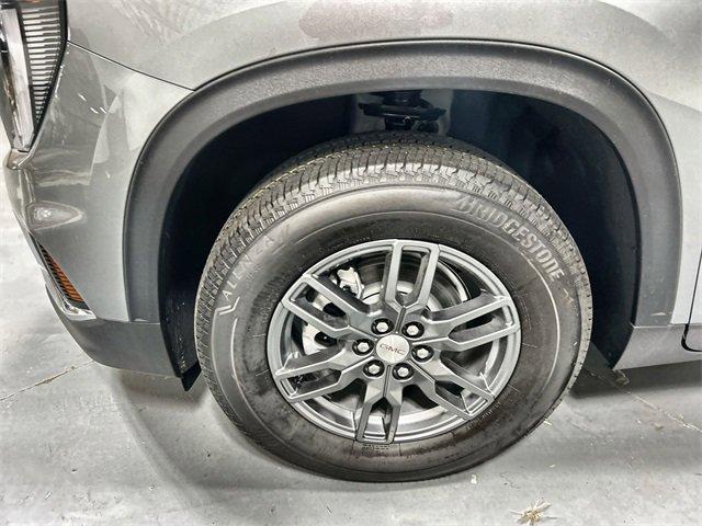 new 2026 GMC Acadia car, priced at $45,090