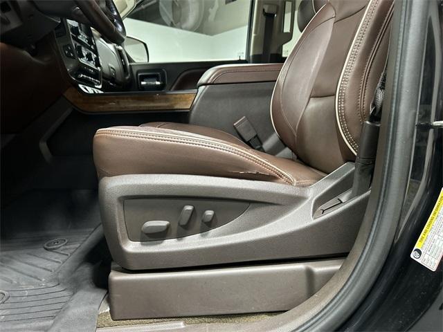 used 2015 Chevrolet Silverado 1500 car, priced at $15,426