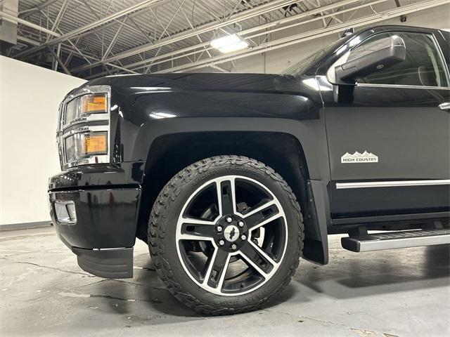 used 2015 Chevrolet Silverado 1500 car, priced at $15,426