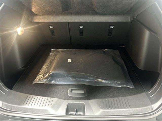 new 2025 Buick Envista car, priced at $23,880