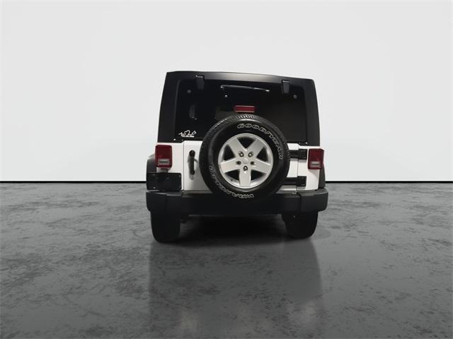 used 2015 Jeep Wrangler Unlimited car, priced at $15,634