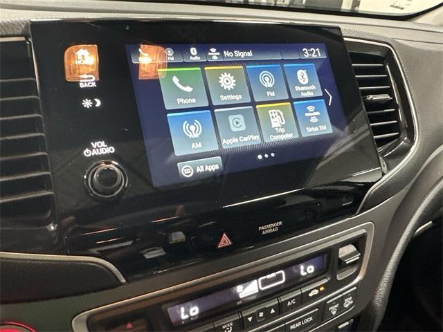 used 2022 Honda Pilot car, priced at $33,591