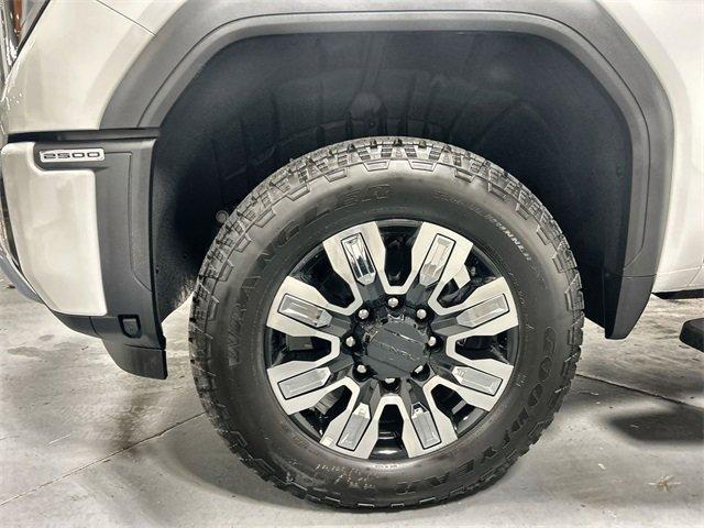 new 2025 GMC Sierra 2500 car, priced at $77,920