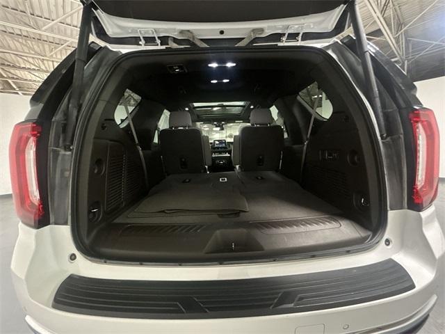 used 2023 GMC Yukon car, priced at $58,171