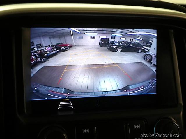 used 2022 GMC Canyon car, priced at $29,990