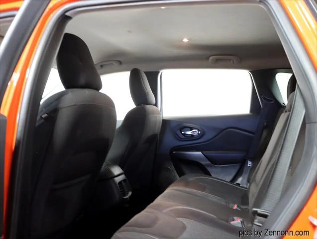 used 2021 Jeep Cherokee car, priced at $15,990