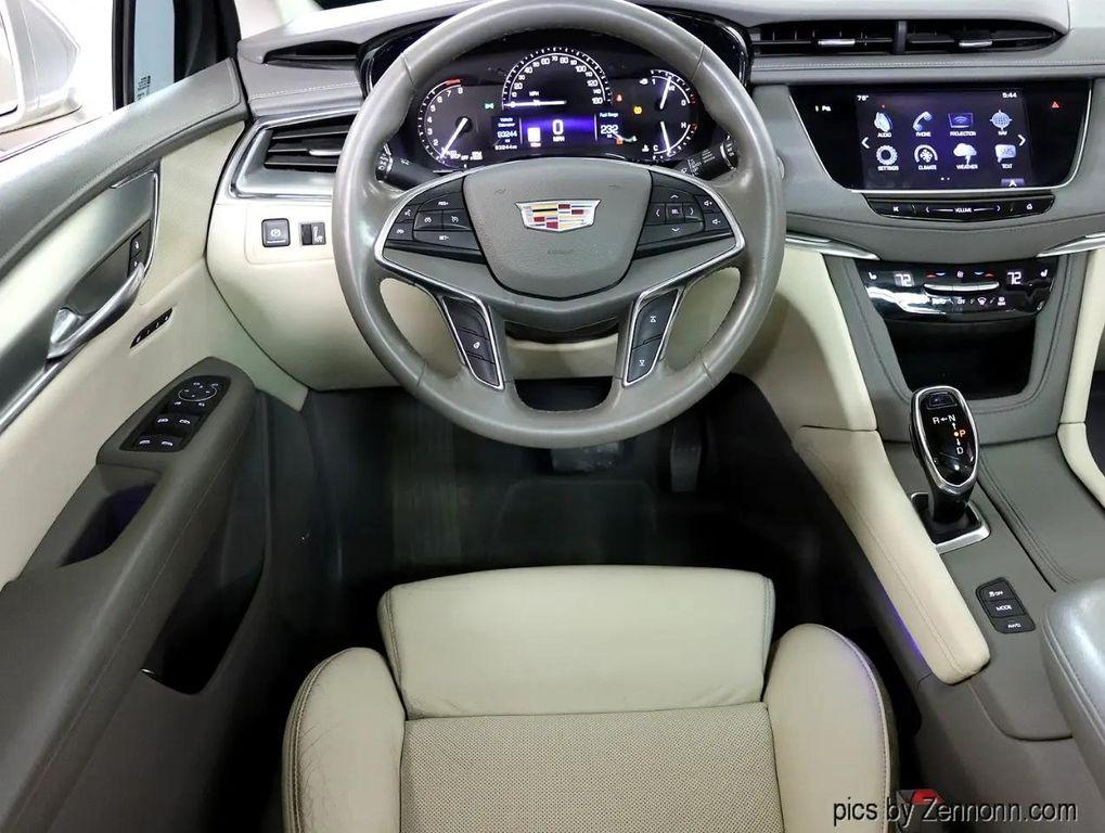 used 2017 Cadillac XT5 car, priced at $15,990