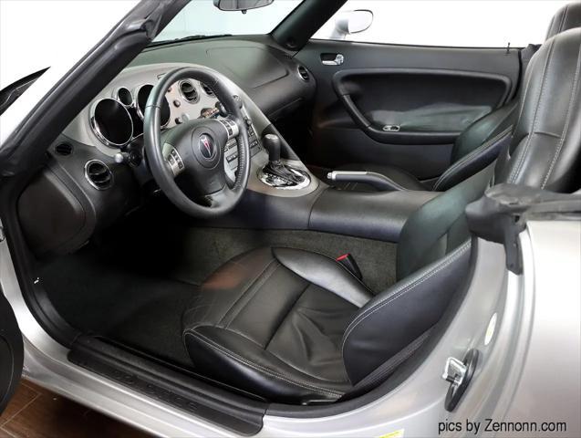 used 2007 Pontiac Solstice car, priced at $13,790