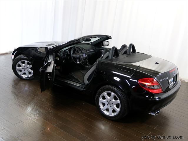 used 2009 Mercedes-Benz SLK-Class car, priced at $13,990