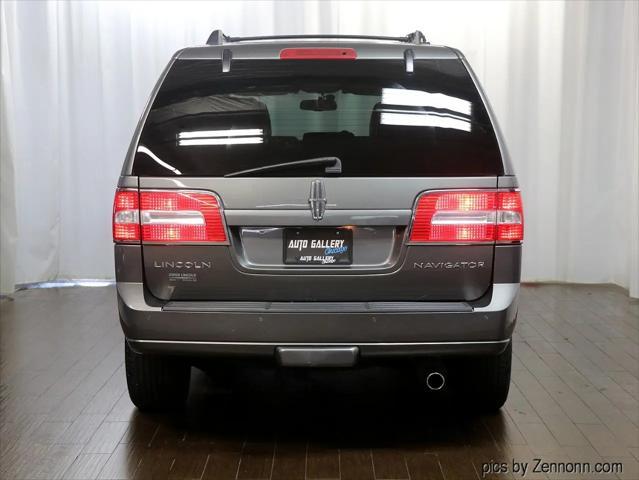 used 2013 Lincoln Navigator car, priced at $10,990