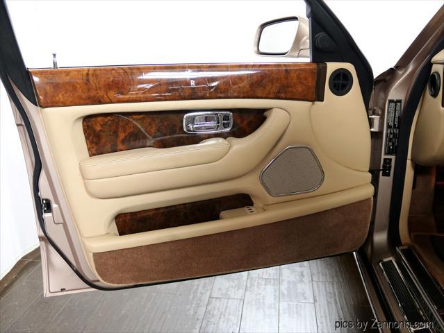 used 2000 Rolls-Royce Silver Seraph car, priced at $39,990