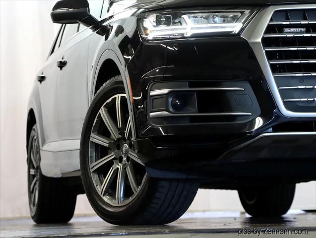 used 2018 Audi Q7 car, priced at $25,790
