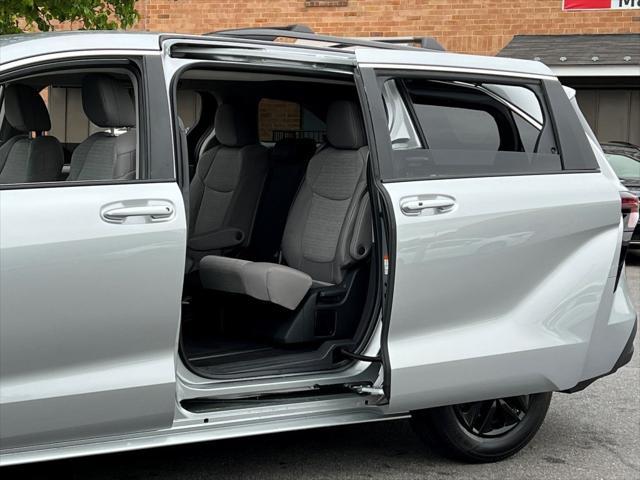 used 2024 Toyota Sienna car, priced at $41,500