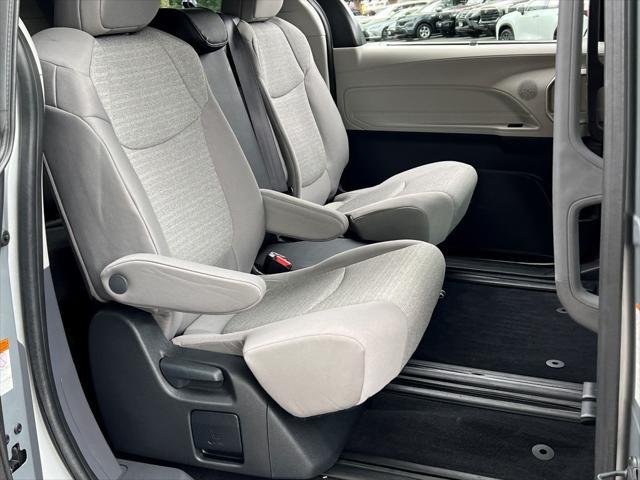 used 2024 Toyota Sienna car, priced at $41,500