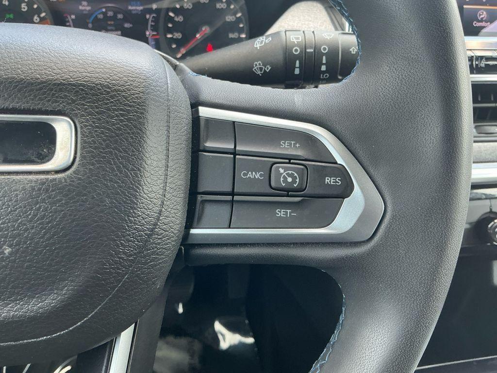 used 2022 Jeep Compass car, priced at $21,100