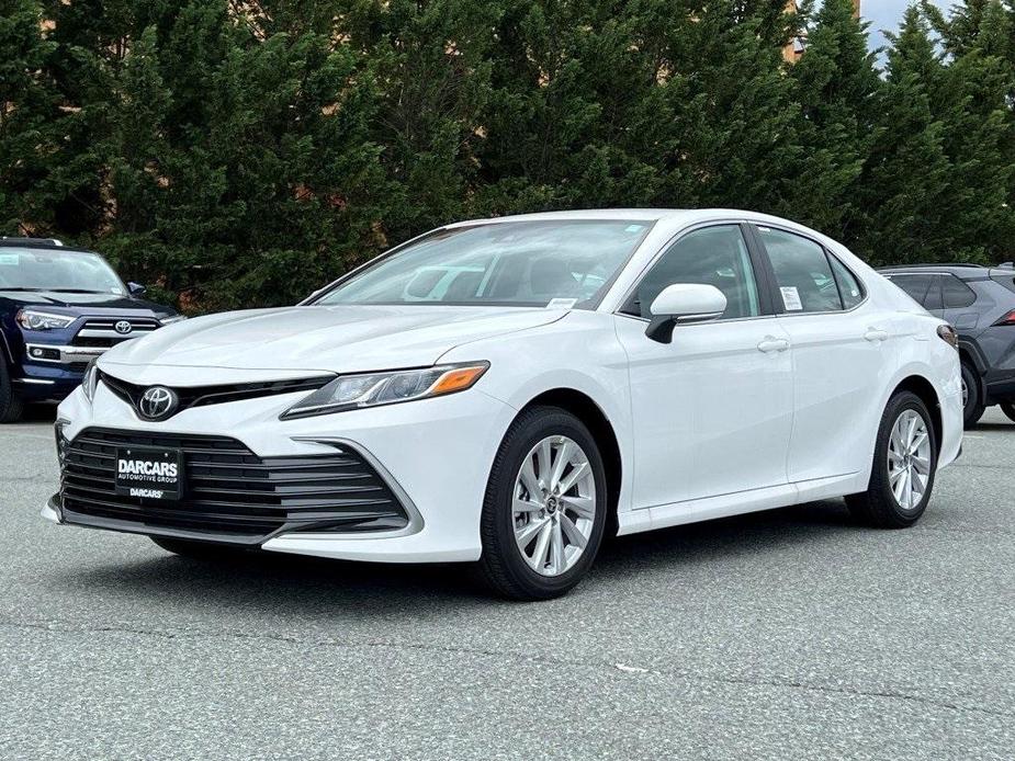 new 2024 Toyota Camry car