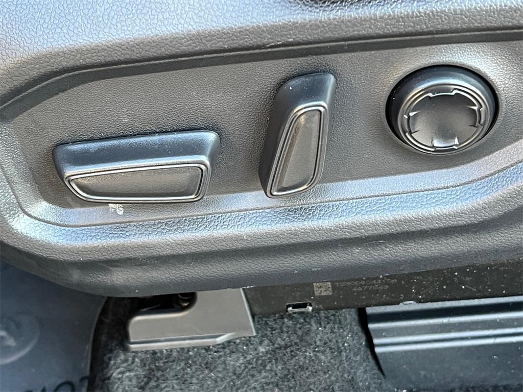 used 2023 Toyota Tundra car, priced at $51,725