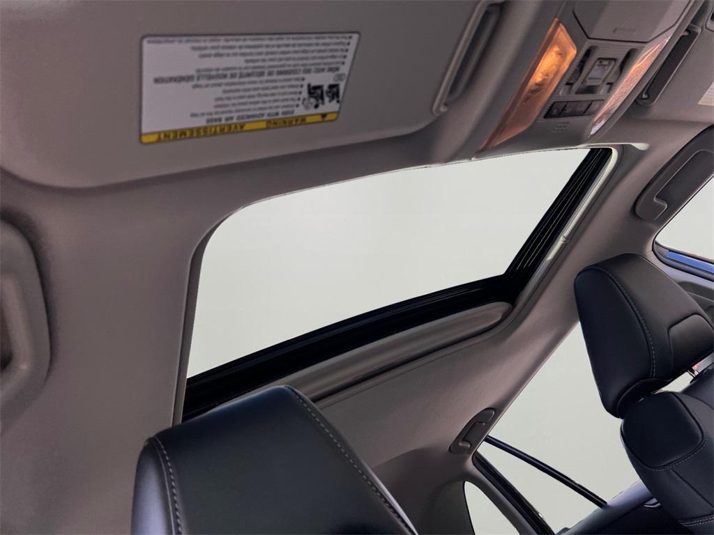 used 2021 Toyota RAV4 car, priced at $27,024