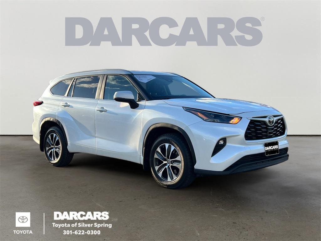 used 2024 Toyota Highlander car, priced at $36,930