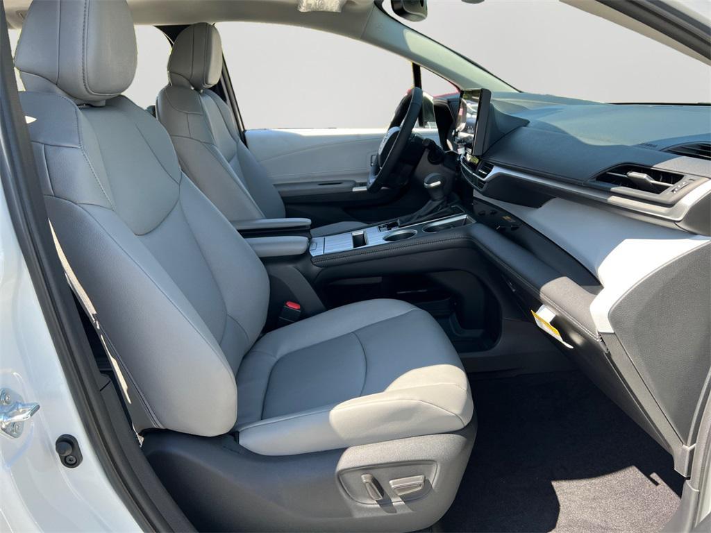 new 2025 Toyota Sienna car, priced at $49,090