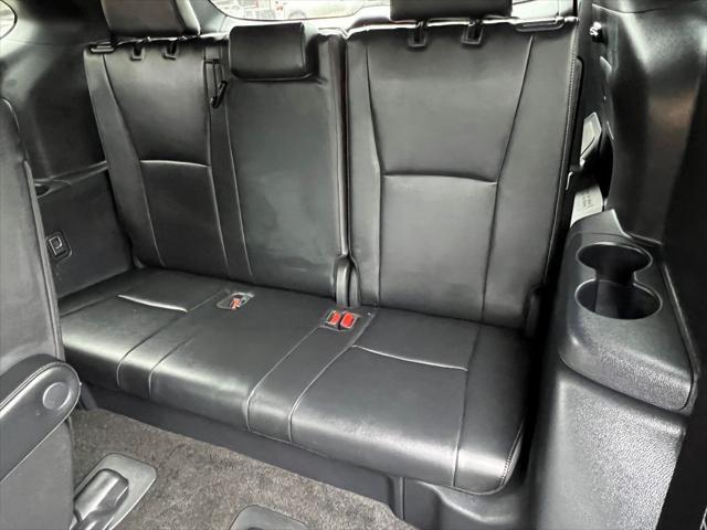 used 2024 Toyota Highlander car, priced at $45,000