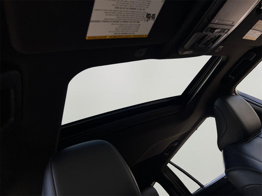 used 2025 Toyota Highlander car, priced at $46,499