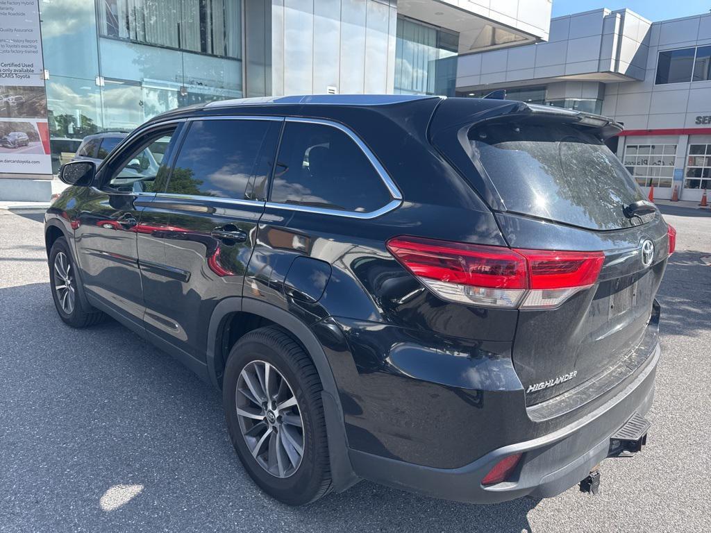 used 2019 Toyota Highlander car, priced at $24,899