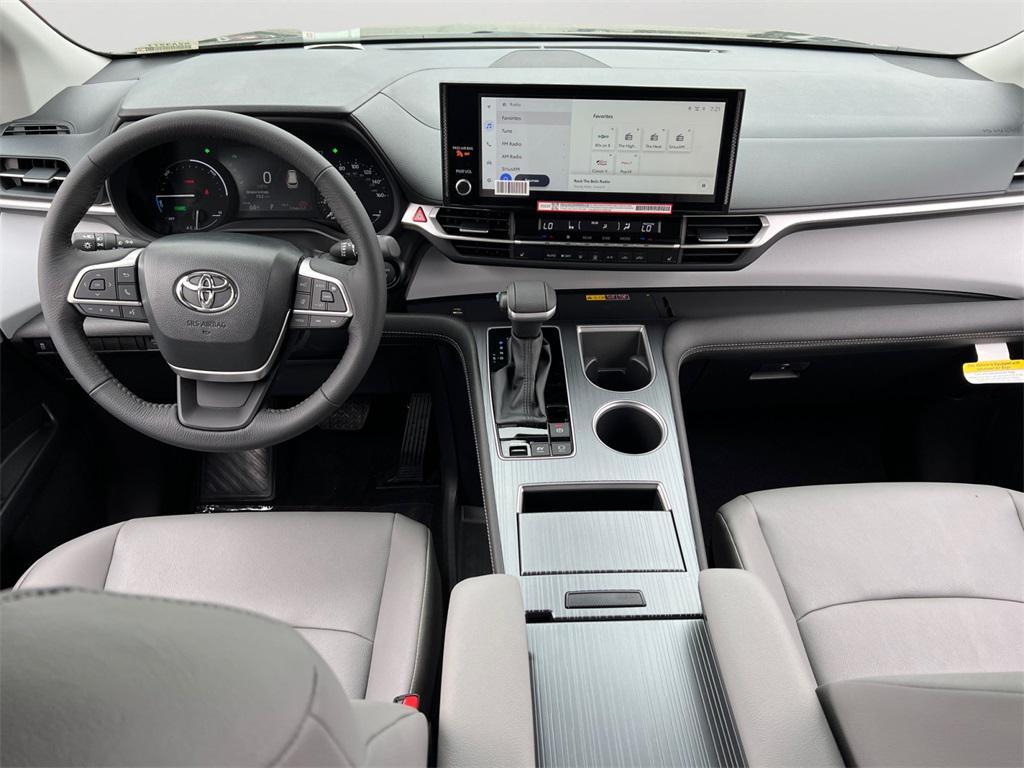 new 2025 Toyota Sienna car, priced at $48,605