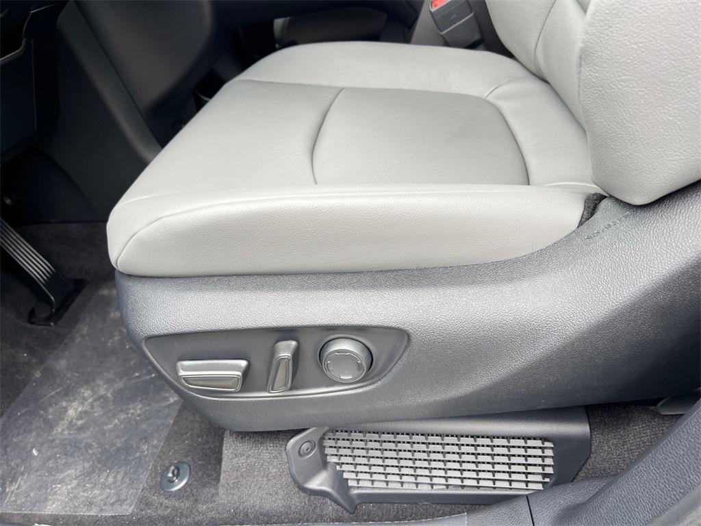 new 2025 Toyota Sienna car, priced at $48,605