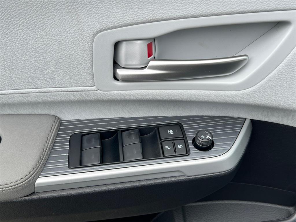 new 2025 Toyota Sienna car, priced at $48,605