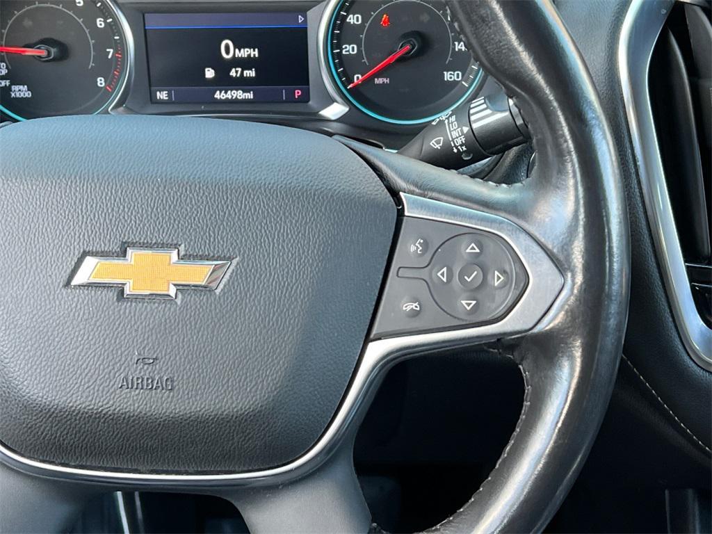used 2022 Chevrolet Traverse car, priced at $28,139