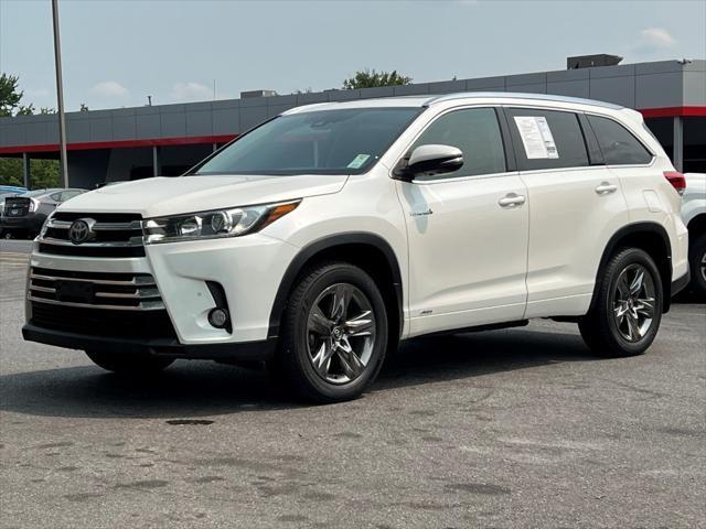 used 2017 Toyota Highlander Hybrid car, priced at $23,500