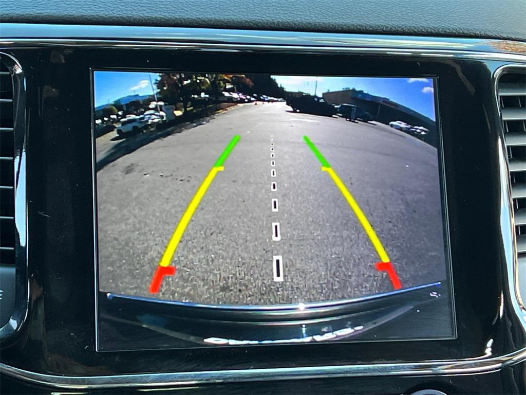 used 2020 Jeep Grand Cherokee car, priced at $23,499