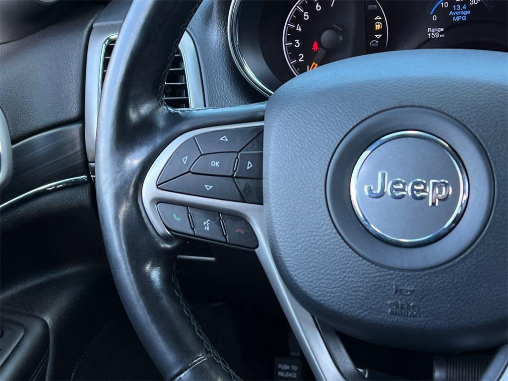 used 2020 Jeep Grand Cherokee car, priced at $23,499