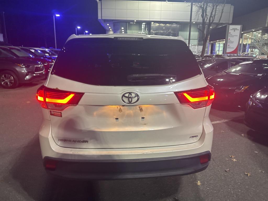 used 2019 Toyota Highlander car, priced at $23,914