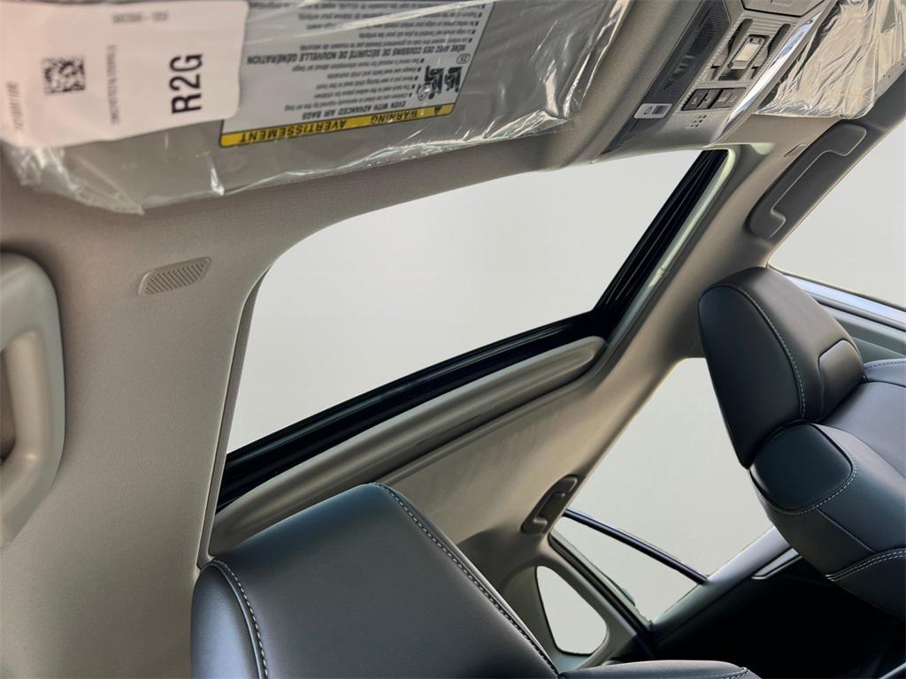 new 2025 Toyota RAV4 car, priced at $37,875