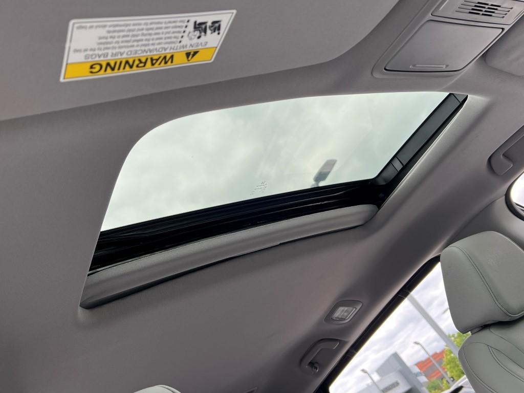 used 2022 Honda Odyssey car, priced at $32,113