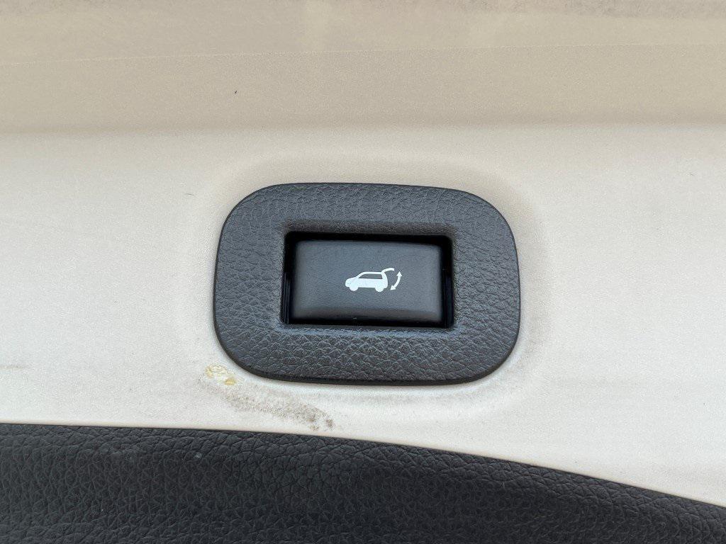 used 2019 Nissan Rogue car, priced at $12,899