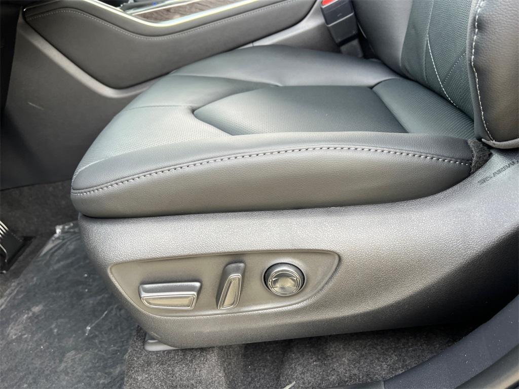 new 2026 Toyota Highlander car, priced at $55,138