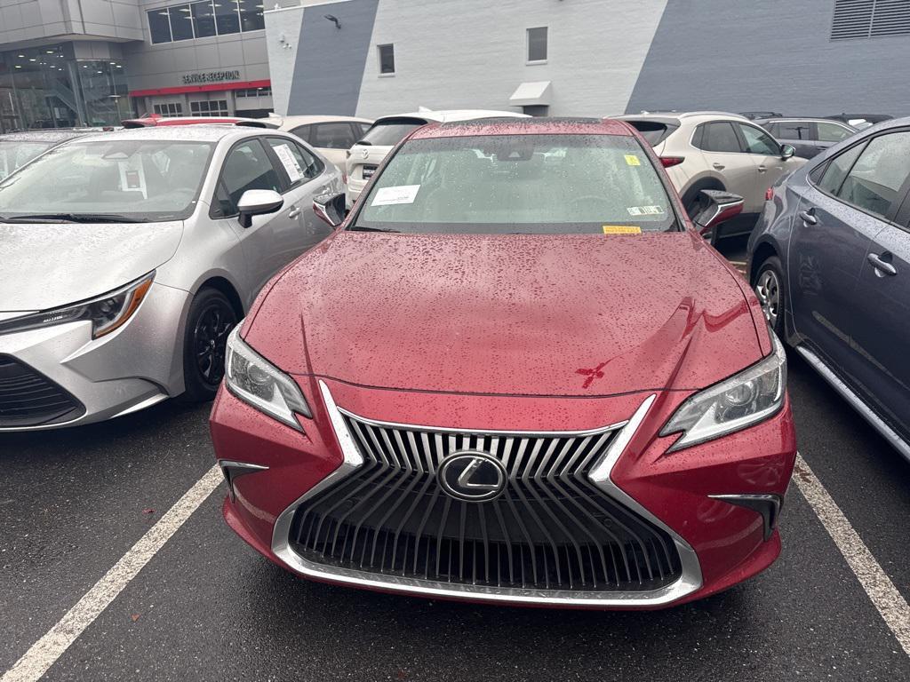used 2019 Lexus ES 350 car, priced at $26,840