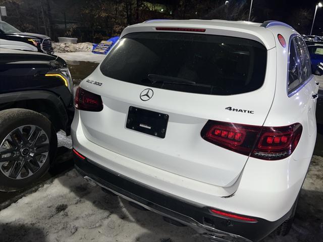 used 2020 Mercedes-Benz GLC 300 car, priced at $28,123