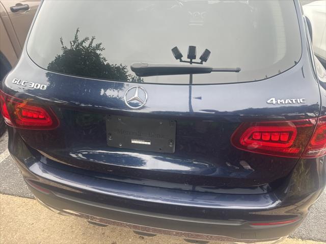 used 2021 Mercedes-Benz GLC 300 car