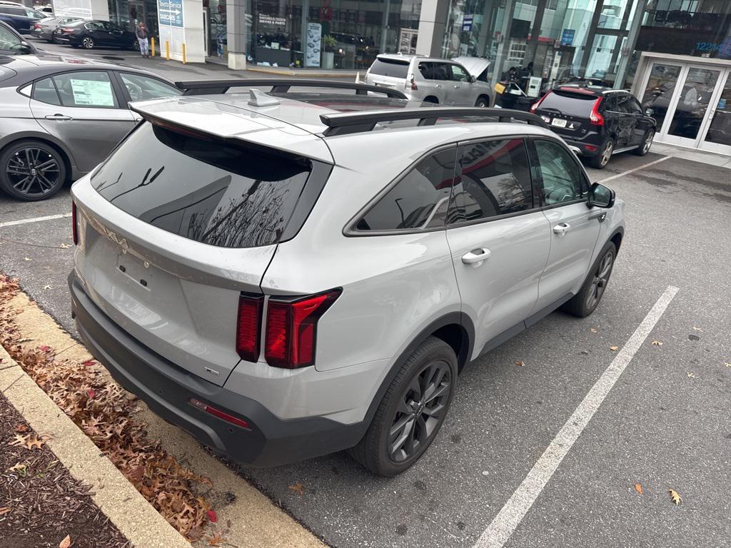 used 2023 Kia Sorento car, priced at $30,390